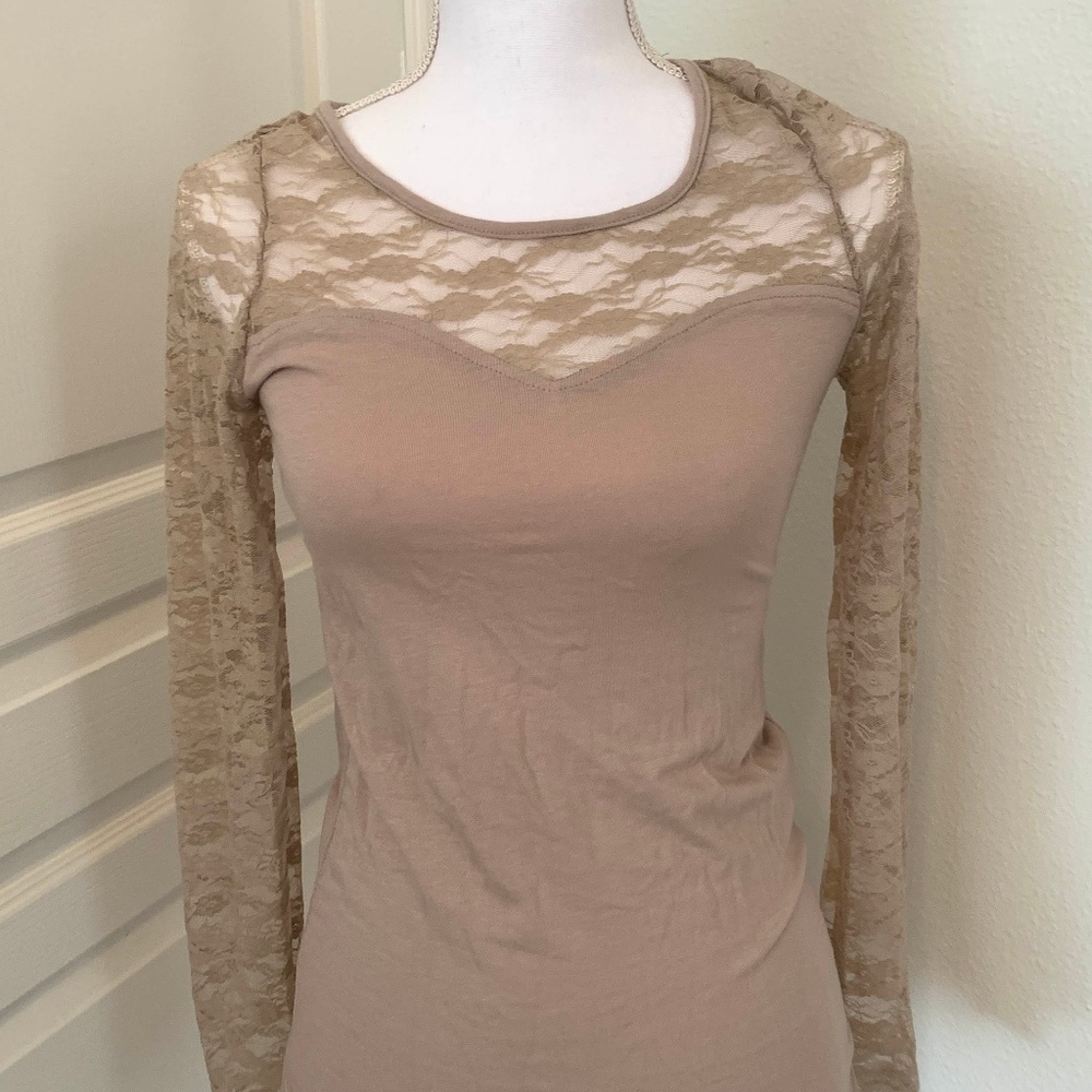 Bozzolo Mocha Lace Sleeve Tee